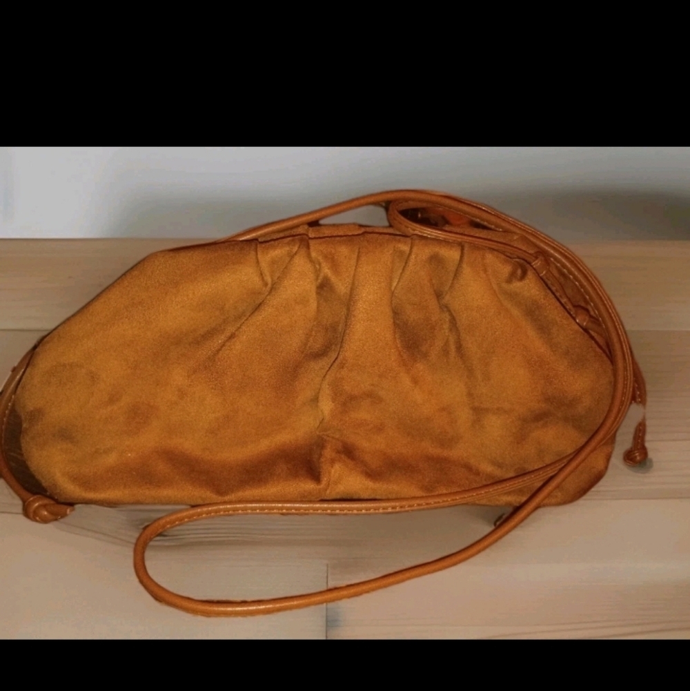 Banana Republic Tan Crossbody Bag Suede Leather Preppy Boho Cottagecore